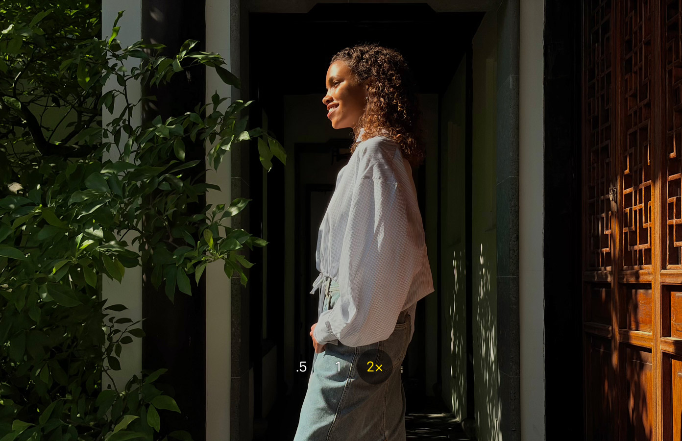 2x Telephoto. Close in or zoom out on your subjects with exceptional detail.